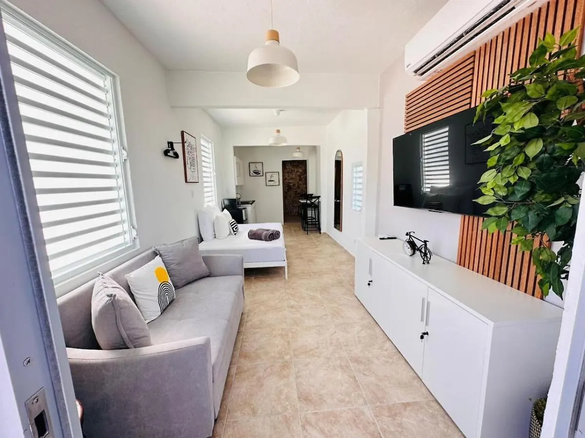 Centrally Located Modern Studio San Juan