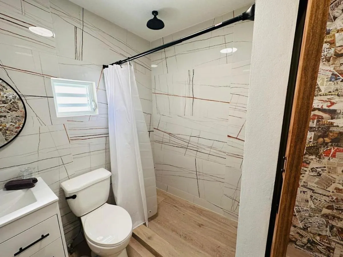 Centrally Located Modern Studio San Juan